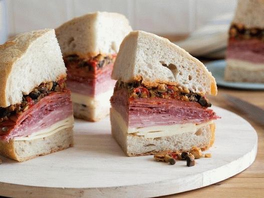 Photo - Sandwich Mufuletta géant