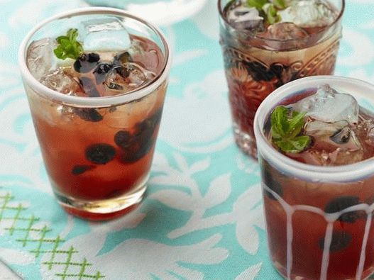 Photo - cocktail Shorle avec du thé et des myrtilles