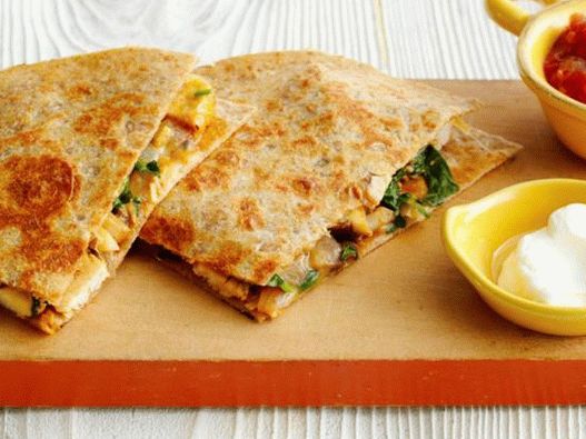Quesadilla au poulet et aux champignons