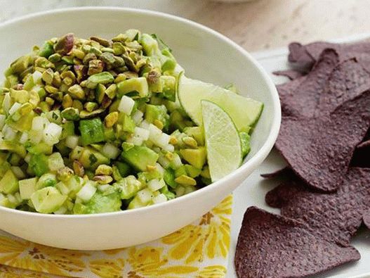 Guacamole aux poires et pistaches