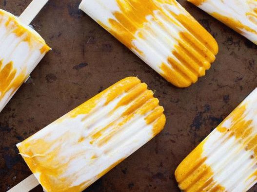 Photo - glace Lassi à la mangue et au curcuma