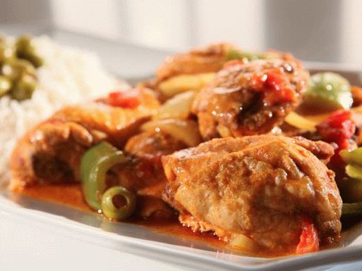 Photo Riz au poulet dans une cocotte