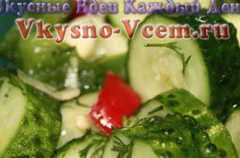 Salade de concombre envahi