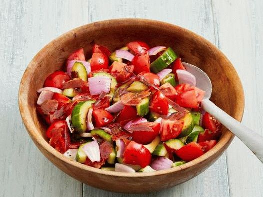 Salade de Tomates avec Pancetta Croustillante