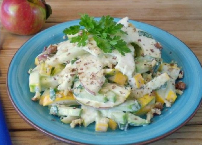 Salade de courgettes crues