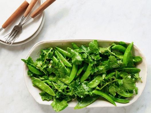 Photo Salade de petits pois et jus de citron
