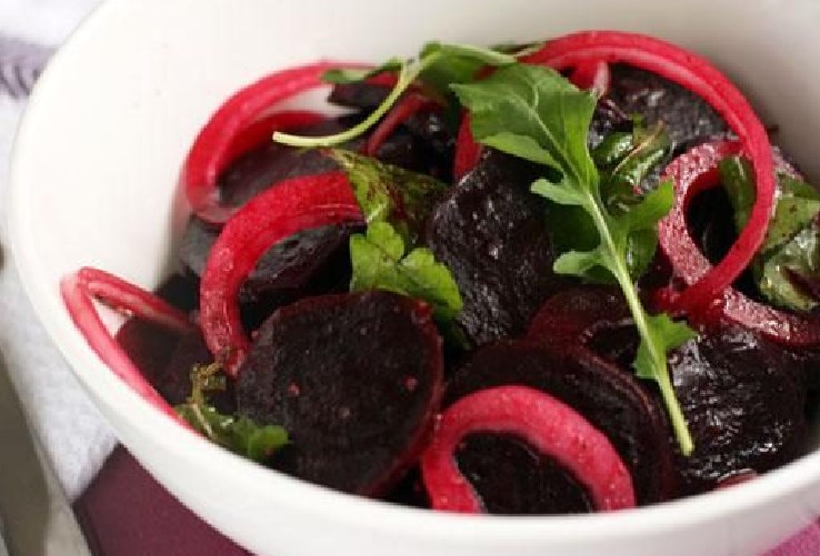 Salade de betteraves et d'oignons