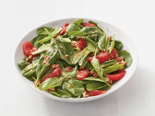 Salade de photo aux épinards et pamplemousse frits