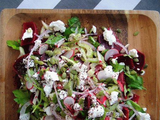 Salade de photo avec betteraves et céleri