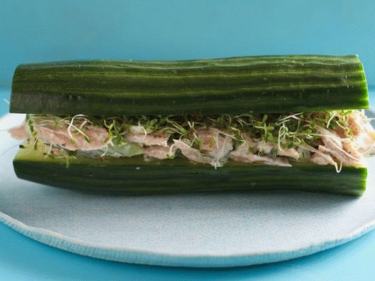Sandwichs photo sans pain de concombre au thon