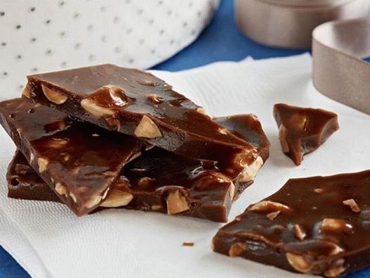 Photo iris au chocolat avec amandes