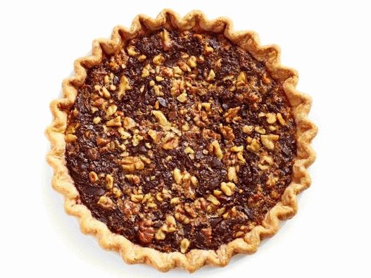 Tarte au chocolat avec des noix