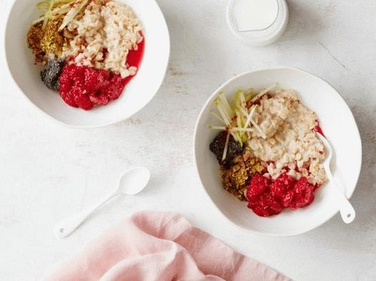 Photo bouillie scandinave pour le petit déjeuner