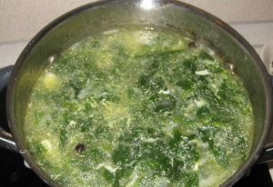 Soupe aux épinards