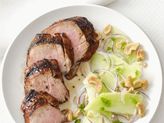Filet de porc grillé avec salade au melon
