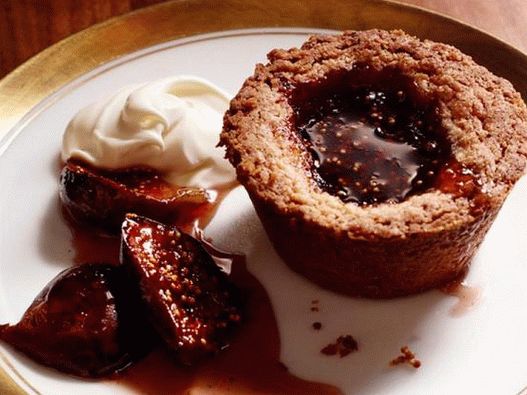 Photo de tartelettes à l'huile brunes aux figues