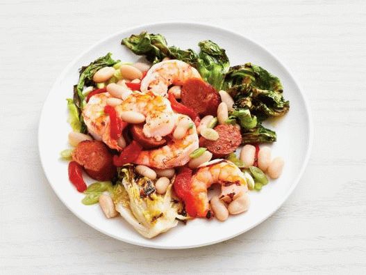 Salade de haricots chauds aux crevettes grillées