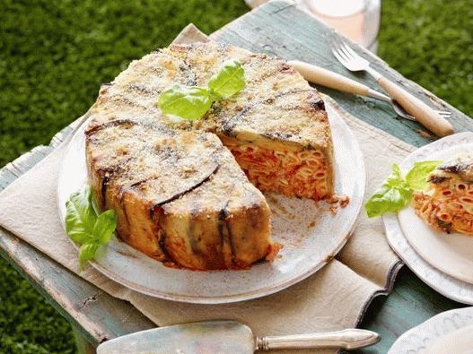 Photo de pâtes aux aubergines avec timbal