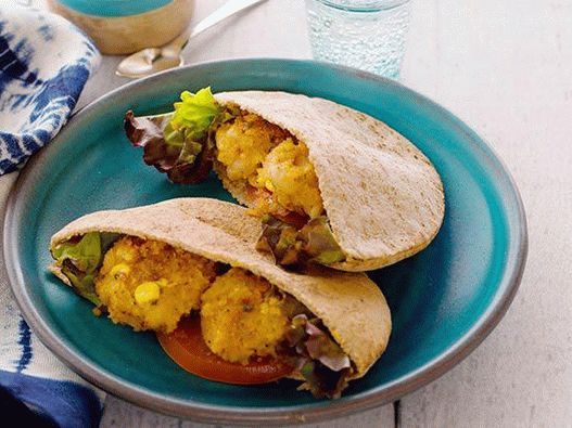 Photo Côtelettes végétariennes à la sauce pita au yogourt et concombre