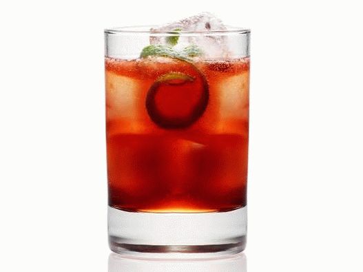 Photo Vodka Cherry avec des glaçons fumés