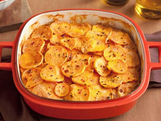 Casserole de patates douces avec poivrons fumés