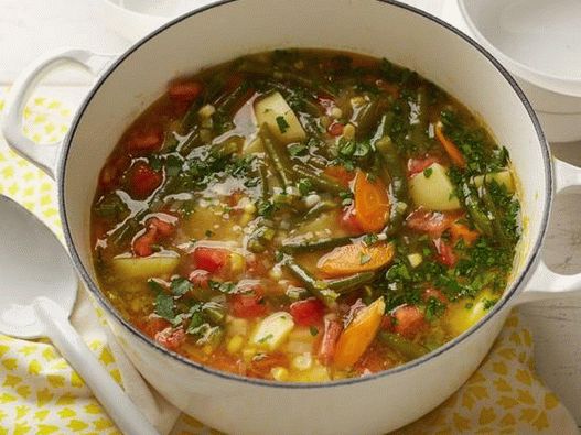 Soupe Végétarienne avec Haricots